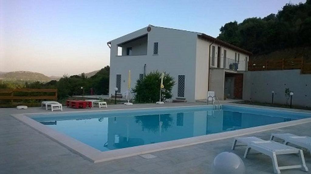 B&B Il Mirto Di Paola Torpè Exterior foto